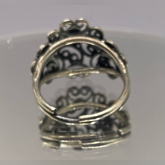 3 for $30 Beautiful Silver Tone Filigree Ring Size 8 - Picture 4 of 10